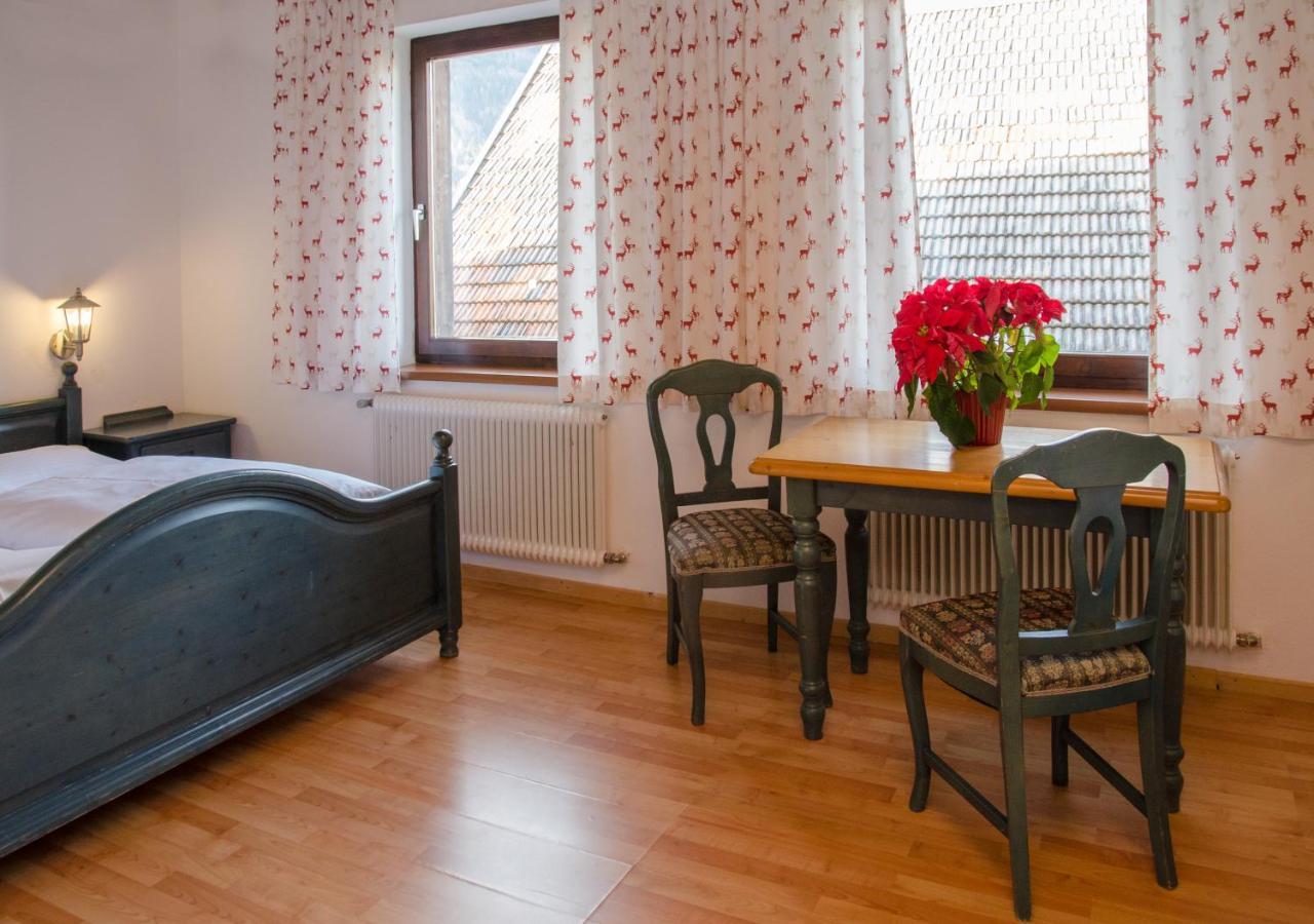 ספיטל אם פיהרן Hotel Garni Botenwirt מראה חיצוני תמונה