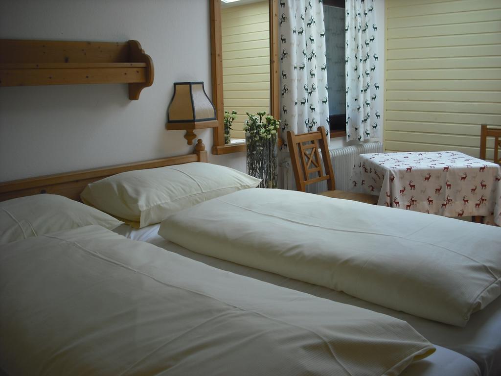 ספיטל אם פיהרן Hotel Garni Botenwirt חדר תמונה