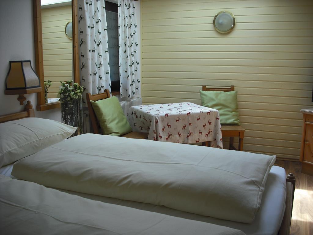 ספיטל אם פיהרן Hotel Garni Botenwirt חדר תמונה