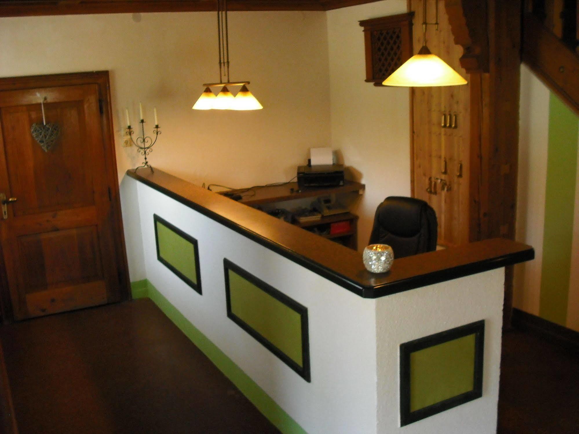 ספיטל אם פיהרן Hotel Garni Botenwirt מראה חיצוני תמונה